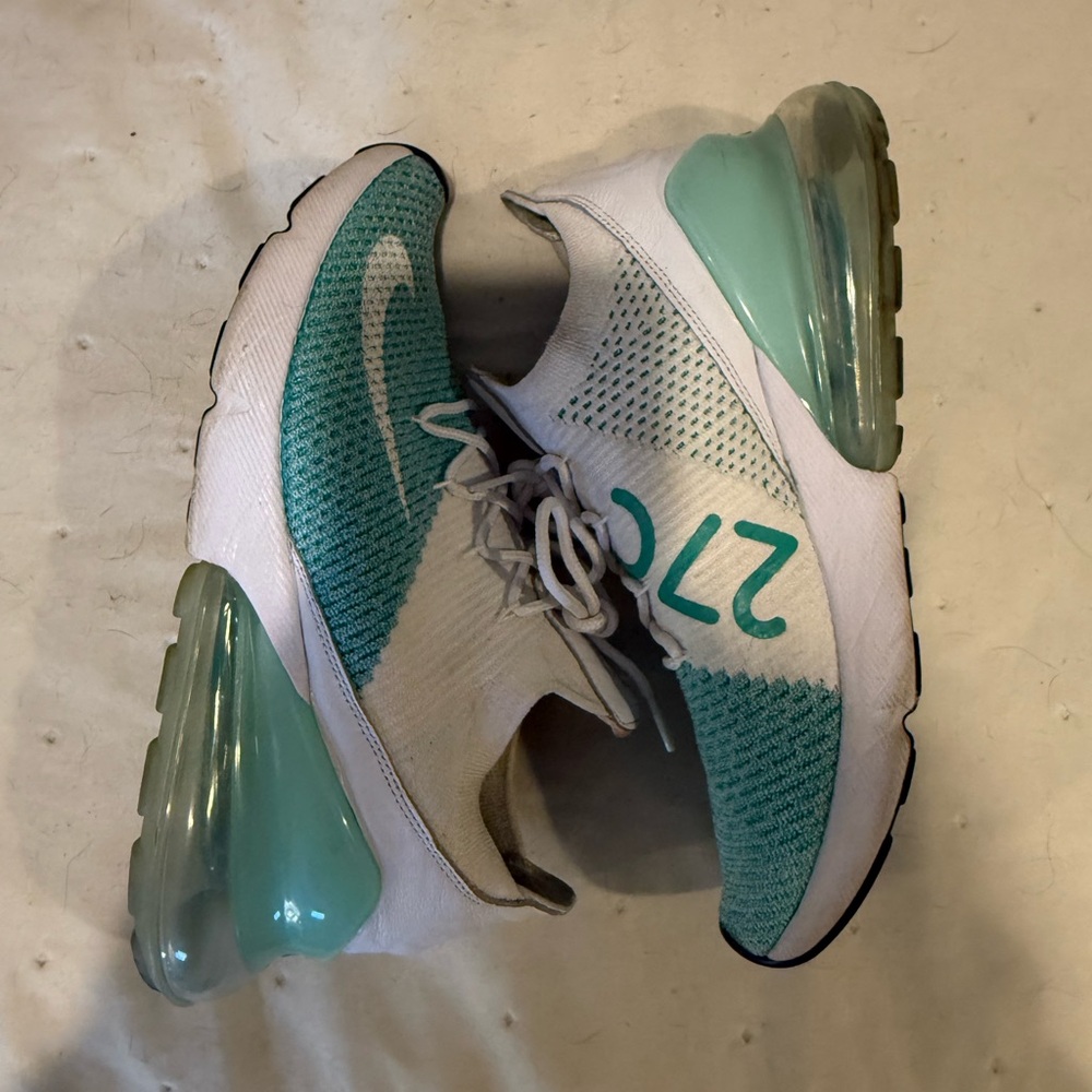 FINAL PRICE Nike air max 270